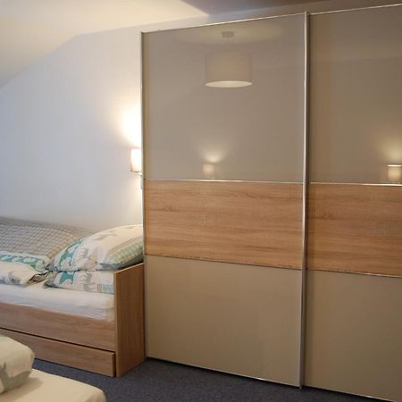 Haus Waldrast Apartment Елбигеналп Екстериор снимка