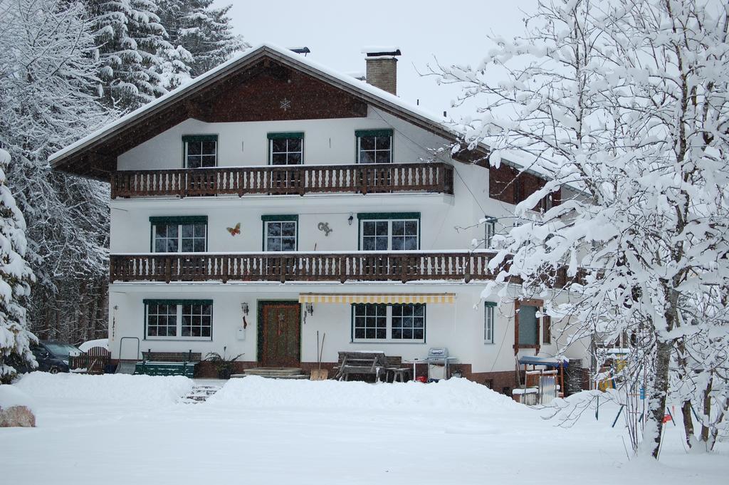 Haus Waldrast Apartment Елбигеналп Стая снимка