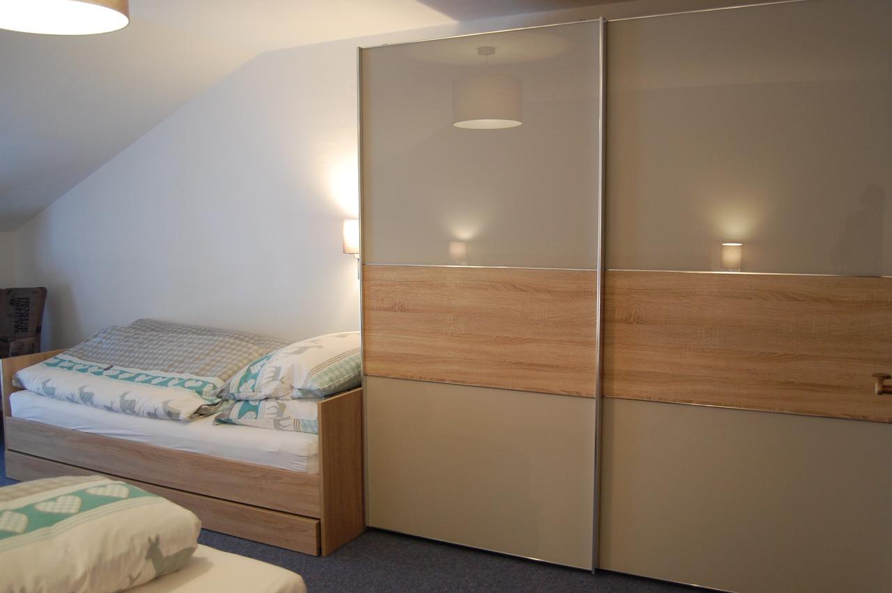 Haus Waldrast Apartment Елбигеналп Екстериор снимка