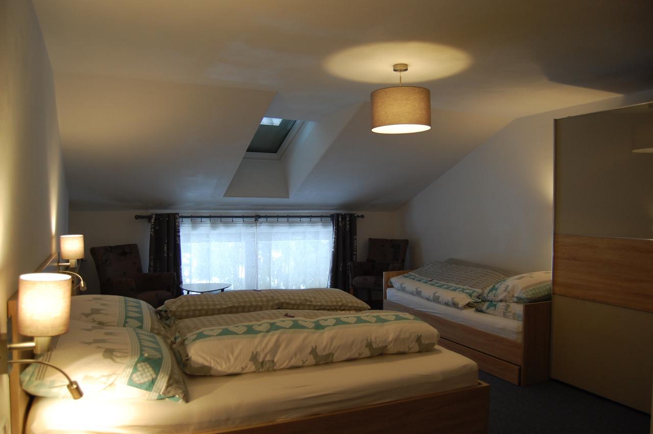 Haus Waldrast Apartment Елбигеналп Екстериор снимка